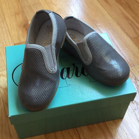 Light gray dress shoes - Picture 5 of 6